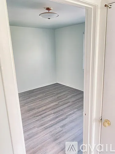 5024 Delaware Dr — Photo 12