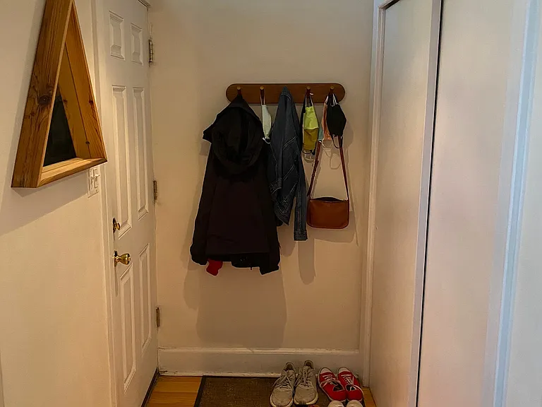 1256 N Wolcott Ave #2 — Photo 15