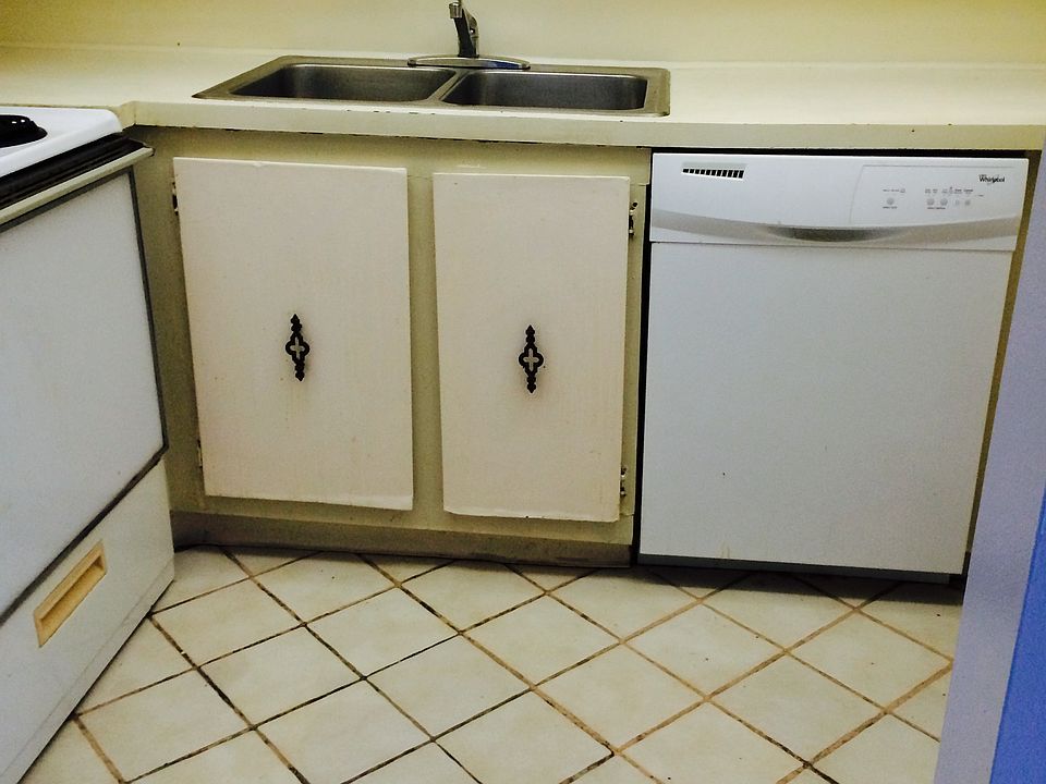 2nd image of 1100 Crystal Lake Dr APT 203