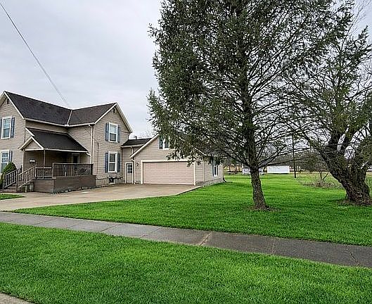 2nd image of 224 Plumvalley St
