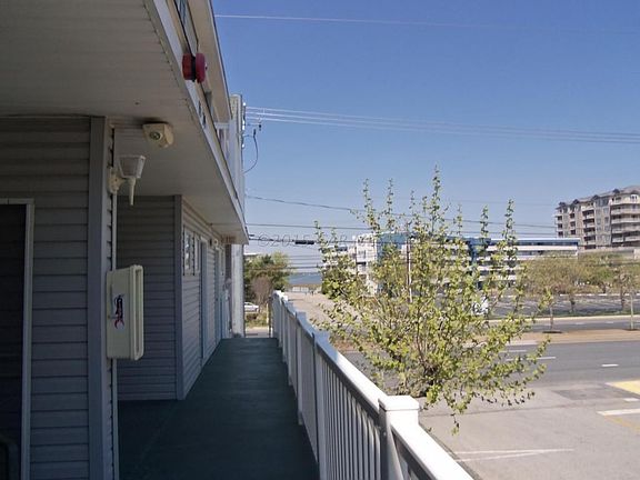1st floor bay view