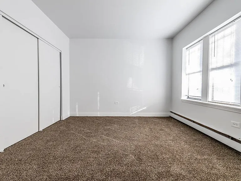 5100 W Madison — Photo 5