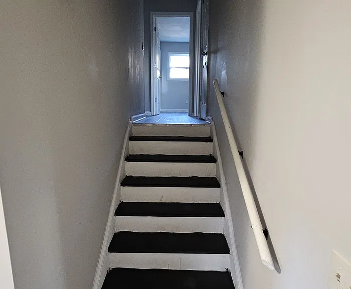 2325 Tarian Dr — Photo 27