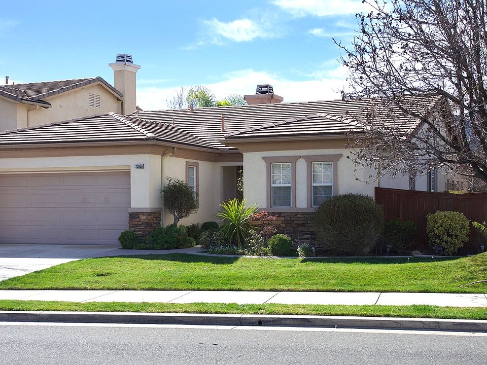 1st image of 23809 Scarlet Oak Dr