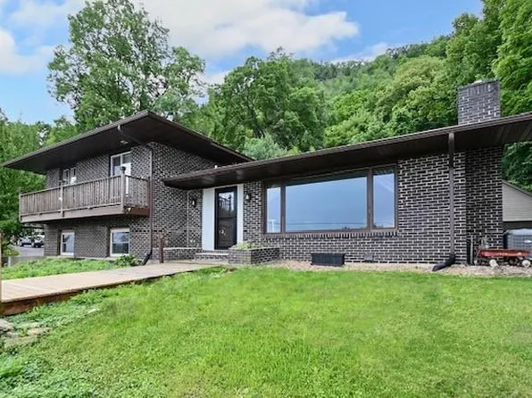 349 E Lake Blvd, Winona, MN 55987