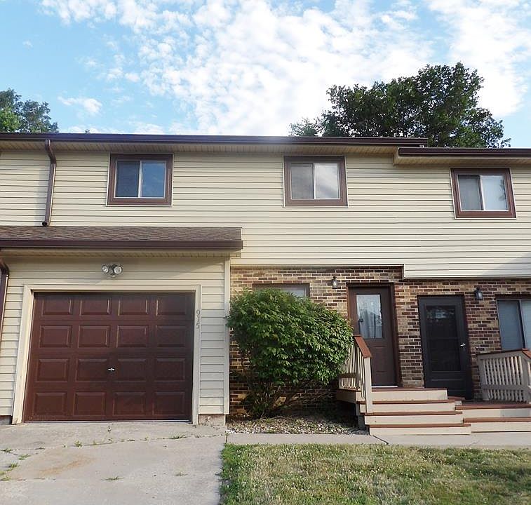 1st image of 915 Sundown Dr