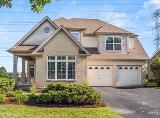 1608 Hearthstone Ln, North Aurora, IL 60542