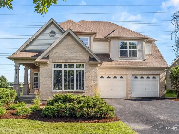 1608 Hearthstone Ln, North Aurora, IL 60542
