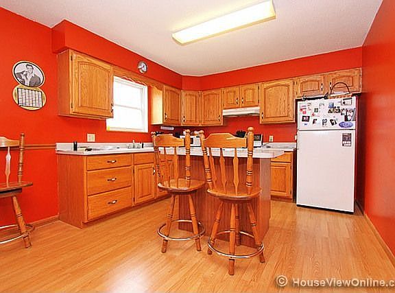 2nd image of 331 La Croix St