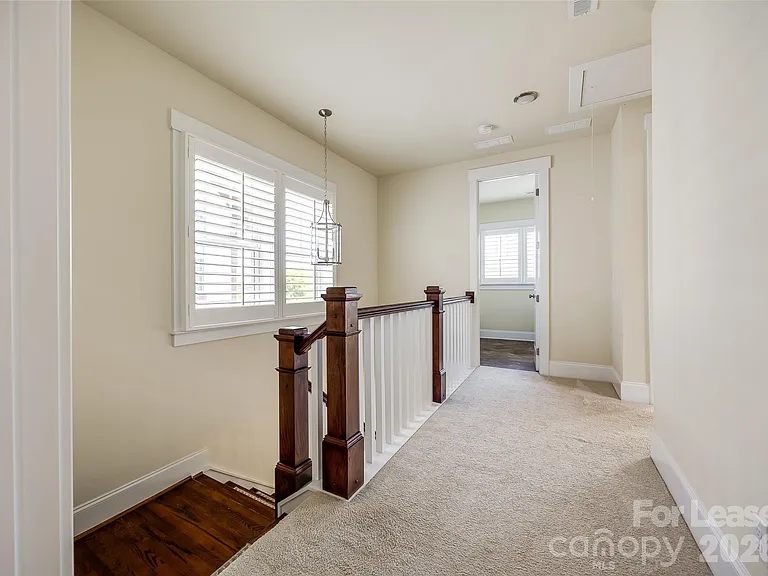 795 Digby Rd — Photo 29