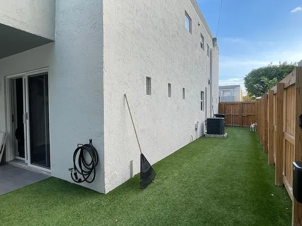 3607 SW 17th St #3607, Miami, FL 33145