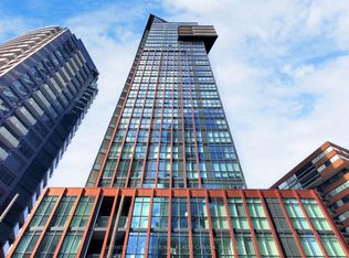 32 Davenport Rd #1008, Toronto, ON M5R0B5