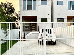 2208 Bleker St, Houston, TX 77026