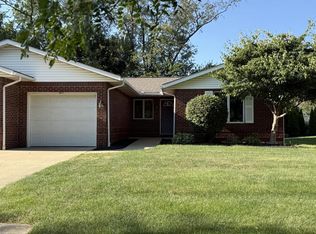2812 Eastwood Dr, Wooster, OH 44691