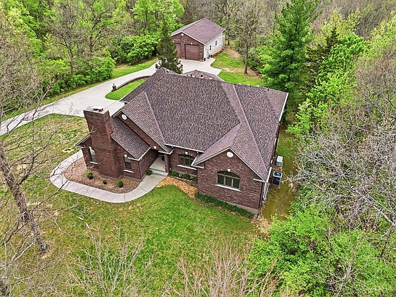 4th image of 5739 Squirrelsnest Ln