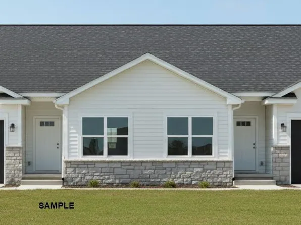 4523 Elk Creek Rd, Sioux City, IA 51106
