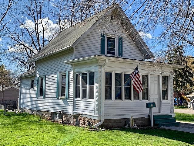 1st image of 118 Central Ave