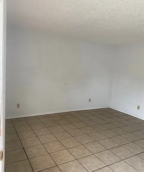503-523 N Lanier Ave — Photo 14