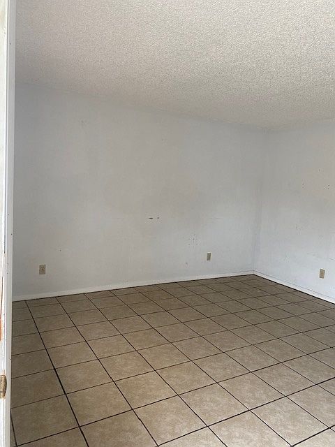 1st image of 503-523 N Lanier Ave #519