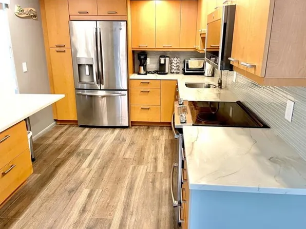 802 Cypress Blvd APT 105B, Pompano Beach, FL 33069