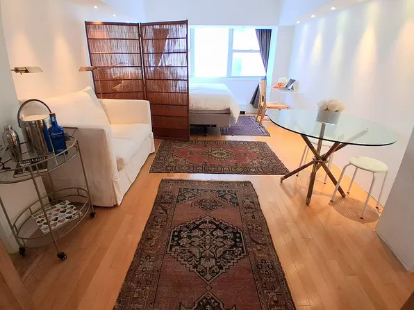 153 E 57th St APT 17K, New York, NY 10022