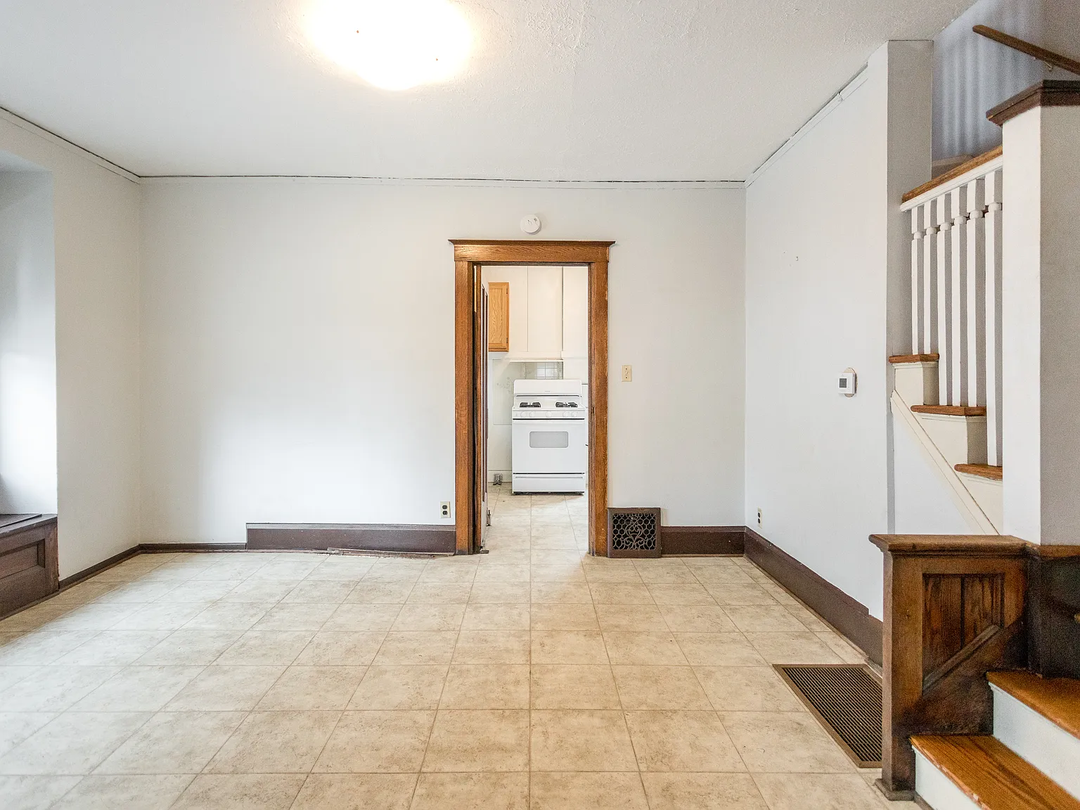 3 bed, $1,500 — Photo 3