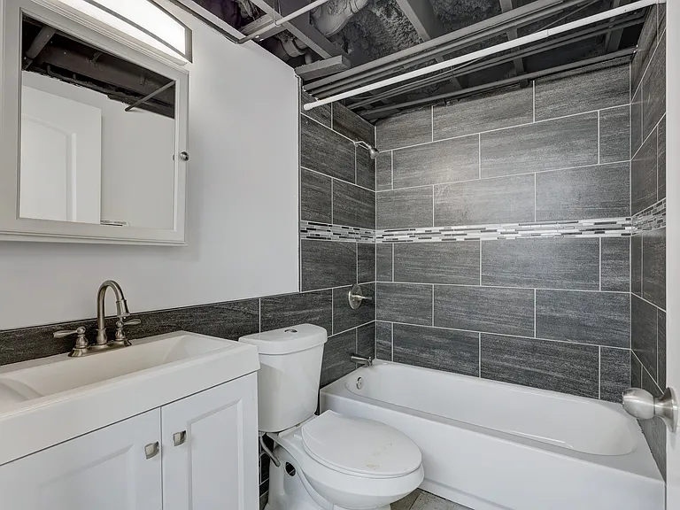 120 Seward St #A11 — Photo 9