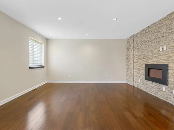 83-18 58th Avenue image 35 of 43