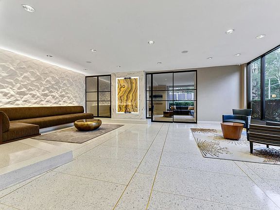 3rd image of 6636 Yellowstone Blvd APT 29D