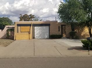 1436 Lucretia St SW, Albuquerque, NM 87121