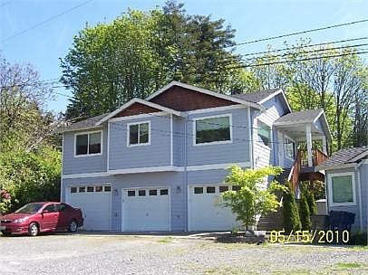 1st image of 521 115th Ave SE #B