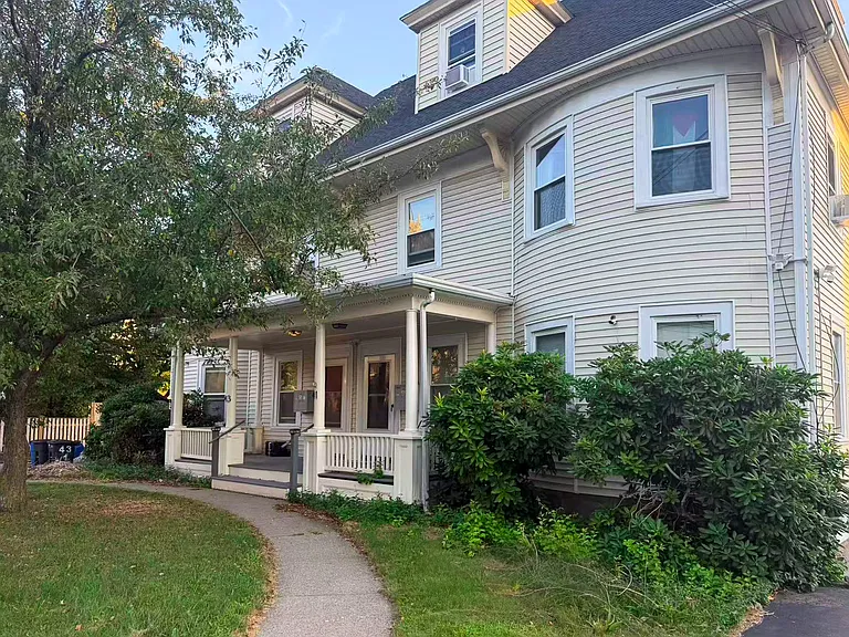 41-43 Winthrop Ave #1 — Photo 12