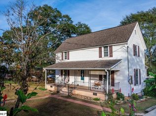 4 Langley St, Pelzer, SC 29669