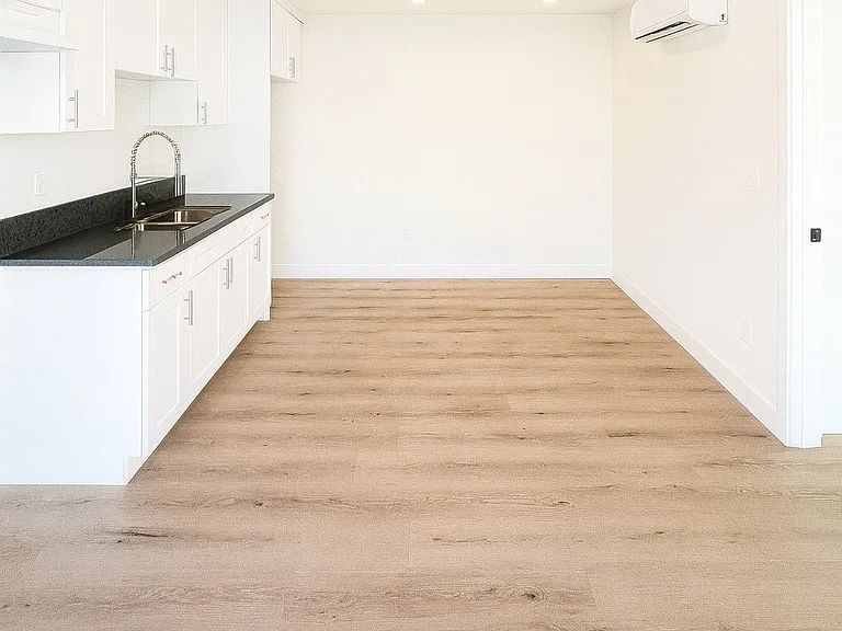 1478 S Wooster St #3/4 — Photo 7