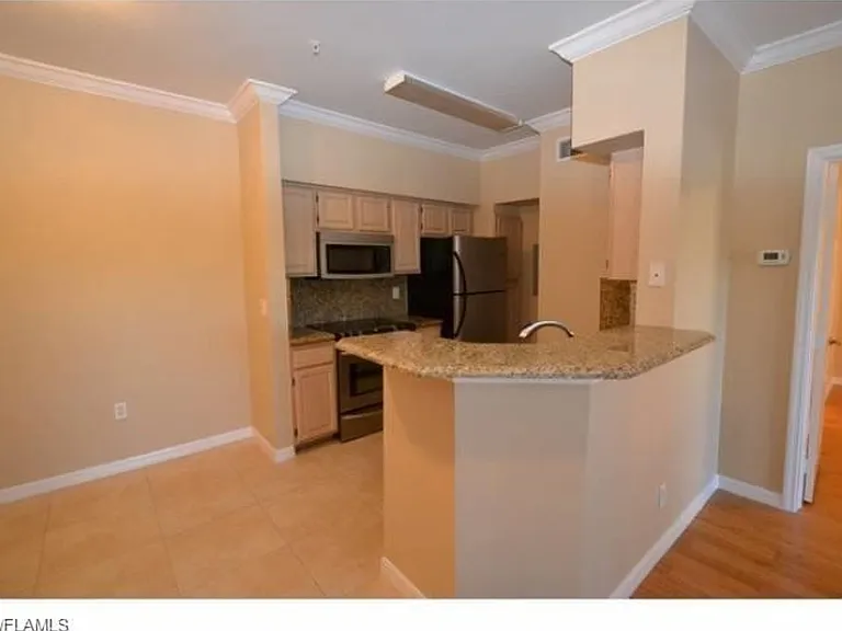 23660 Walden Center Dr #207 — Photo 5