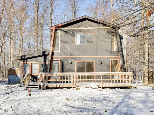 1187 Aurora Ter, Tobyhanna, PA 18466