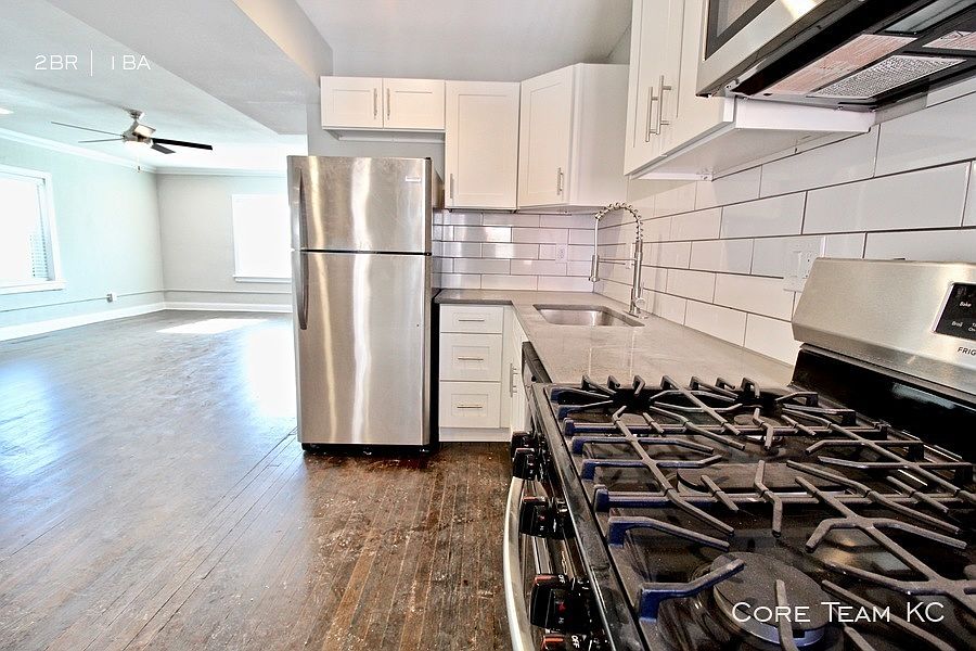1st image of 211 E 46th St #2B