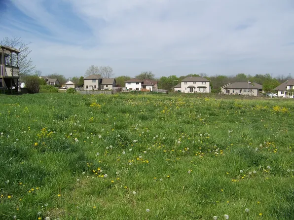 949 Arrowhead Dr, Elwood, IL 60421