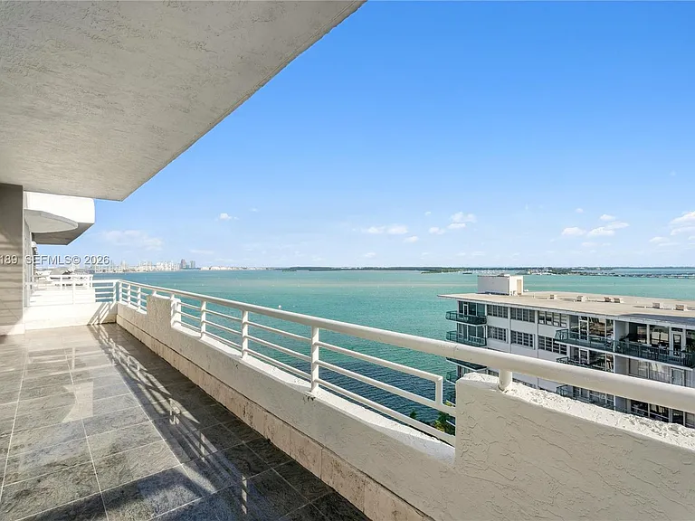 1402 Brickell Bay Dr #1601 — Photo 21