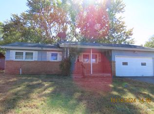 910 W Morningside St, Springfield, MO 65807