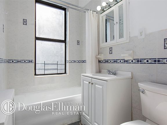 5th image of 2280 Broadway #6C