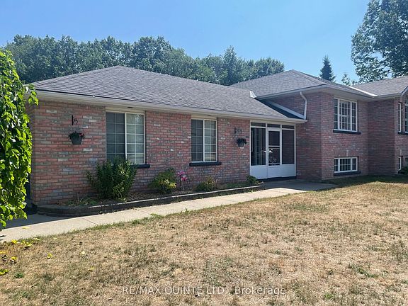 2nd image of 65 Glenburnie Rd