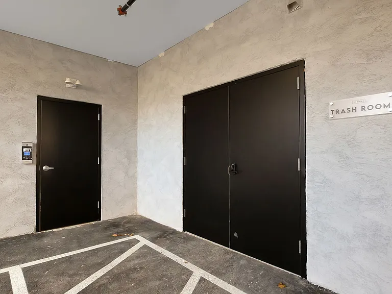 Stunning New Luxury Apartments at The Vienna — Photo 42