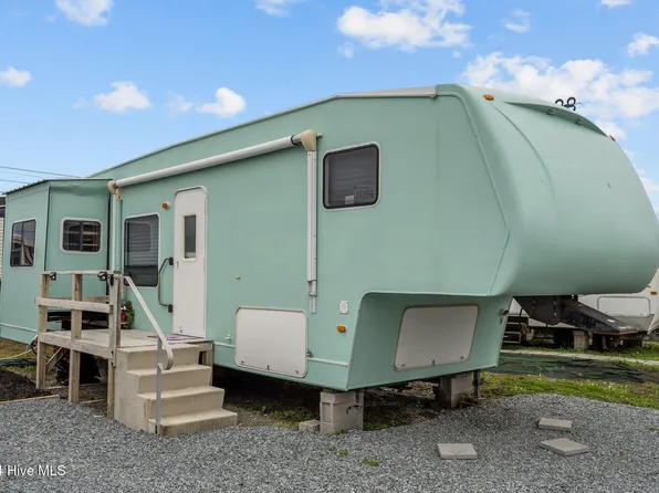 53 Beach Street, North Topsail Beach, NC 28460