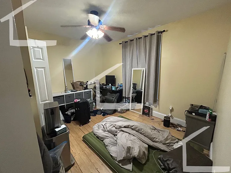 729 Parker St #9 — Photo 15