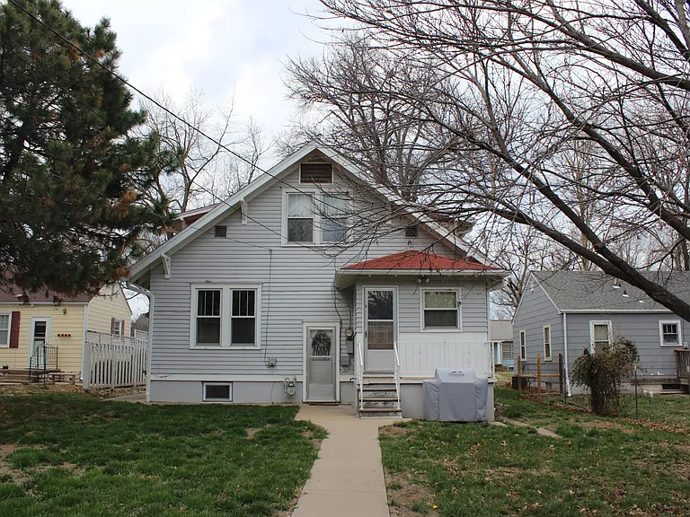 1615 Houston St — Photo 2