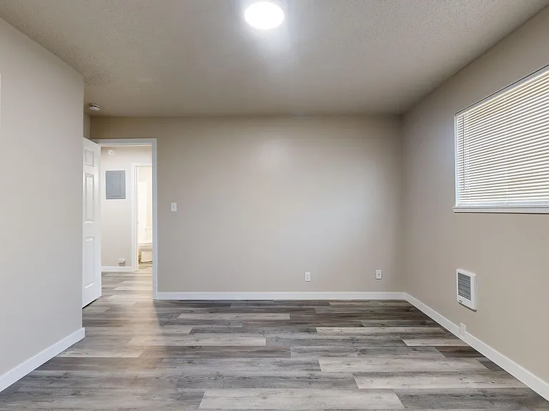 212 N Roosevelt St — Photo 23
