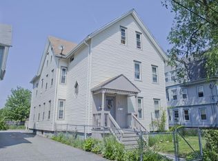 55 Maple St, Chicopee, MA 01020