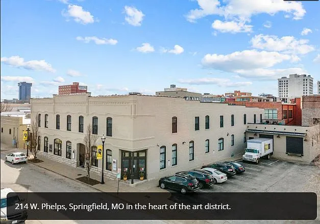 2 bed, 1192 sqft, $1,850 — Photo 3