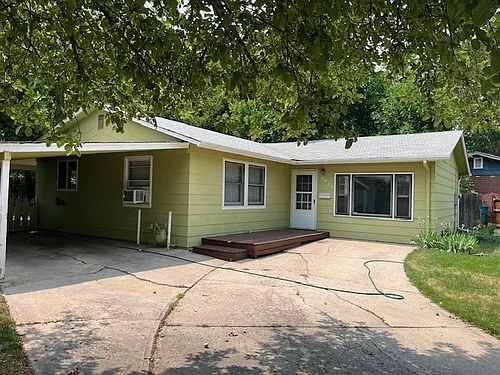 1849 Homer Dr Photo 1